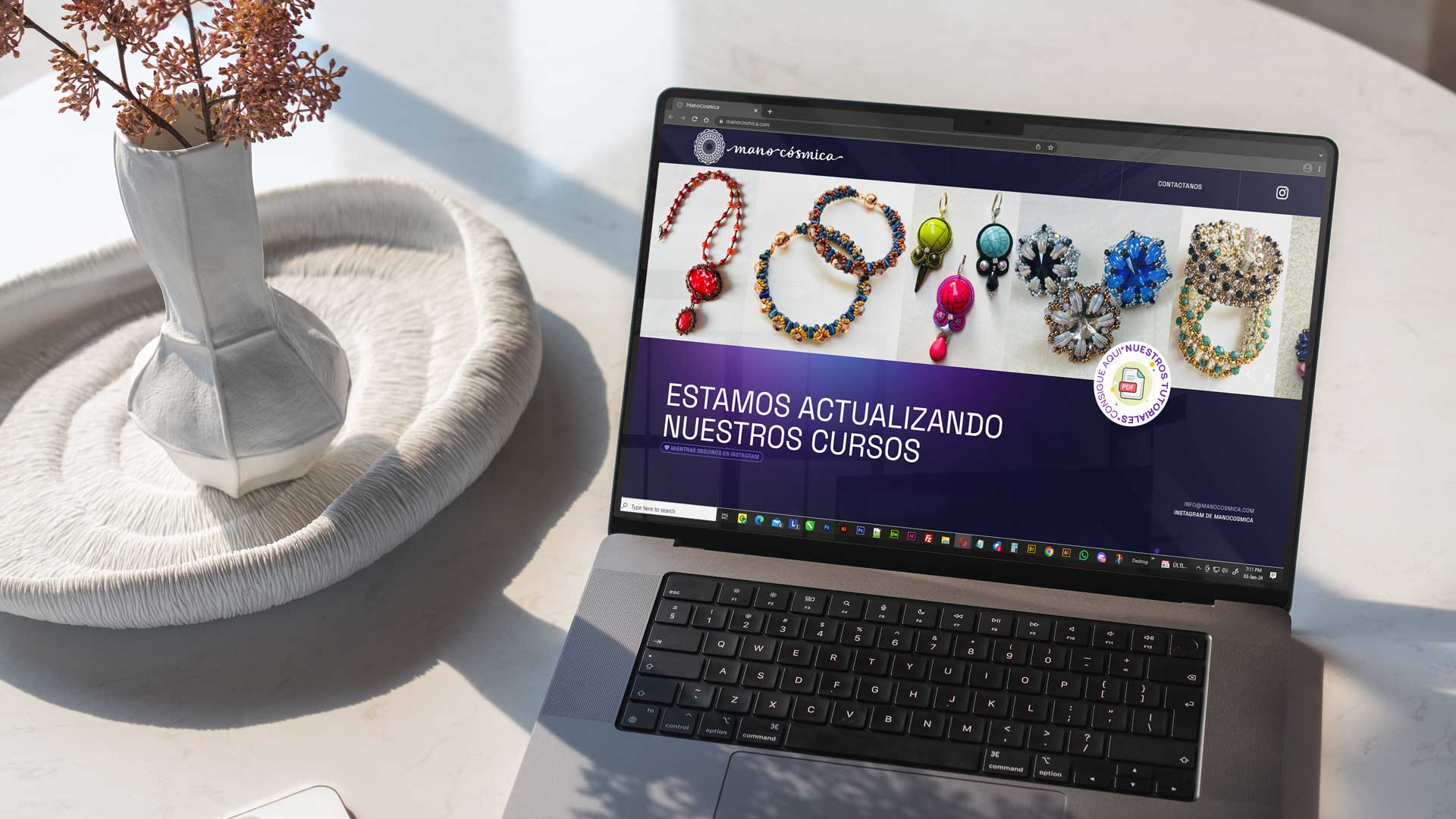 ManoCosmica Web Design Case Study